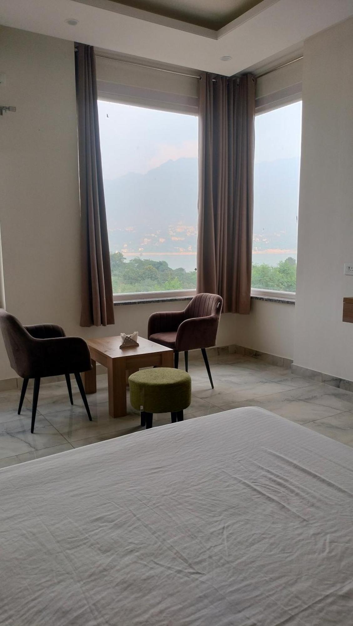 Govind Sagar View Hotel & Restaurant Bilaspur  Kültér fotó