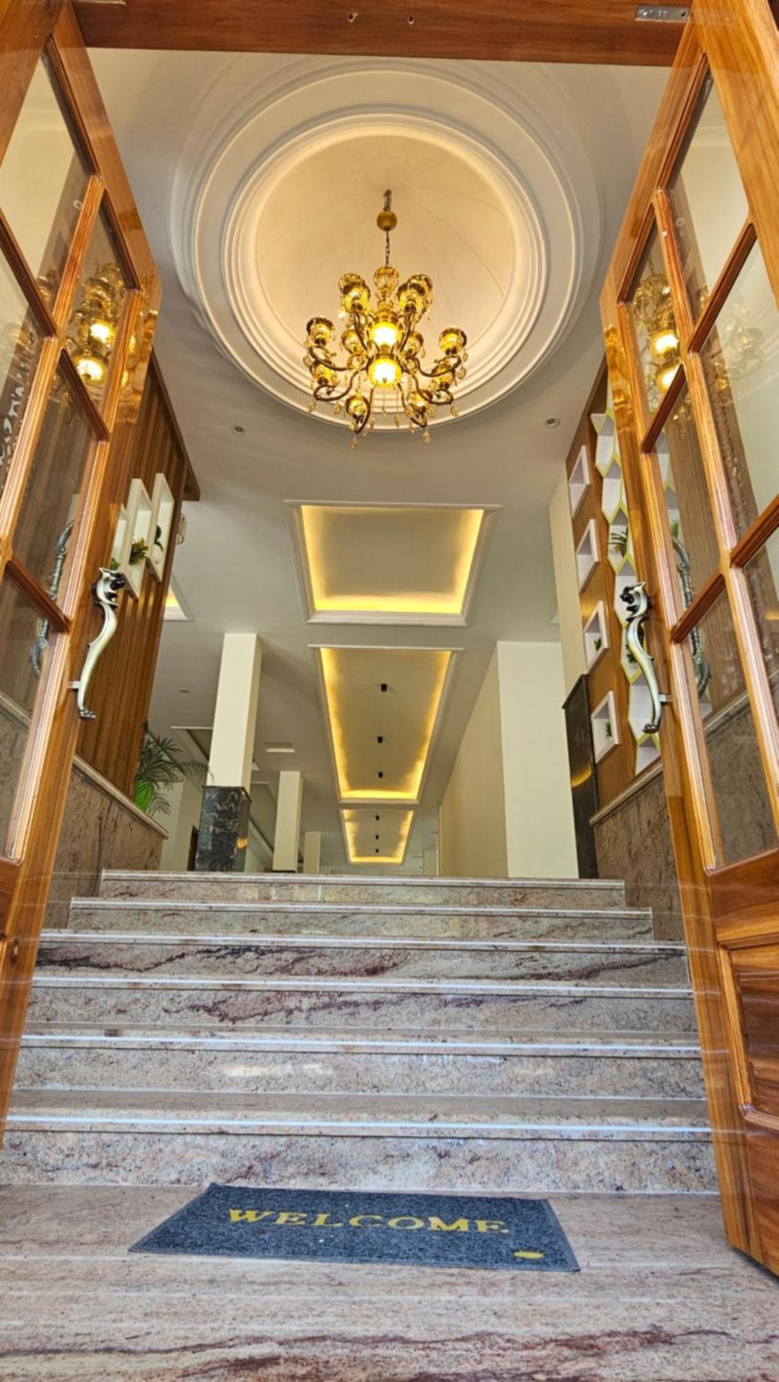 Govind Sagar View Hotel & Restaurant Bilaspur  Kültér fotó